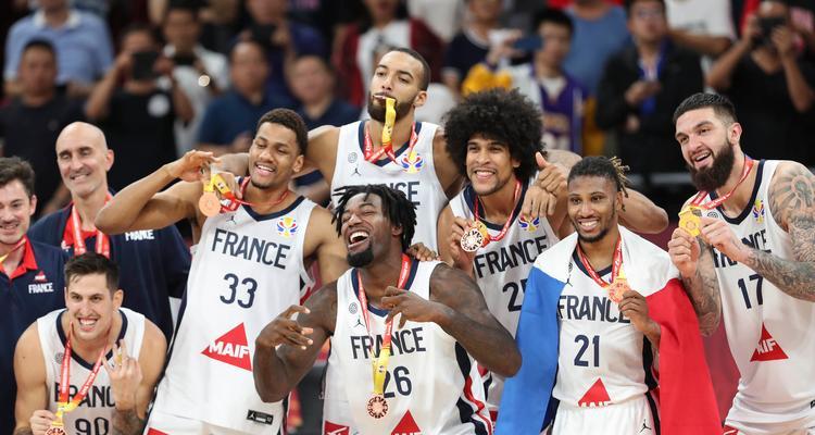 NBA球队出售纪录排行榜（NBA球队变卖的豪门生意）