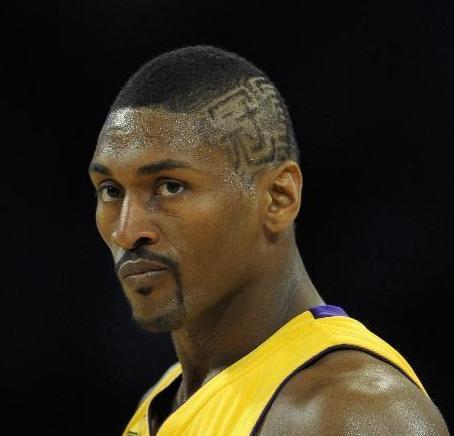 NBA历史毒瘤排行榜（探究NBA历史上最具争议性的球员及其对球队的影响）