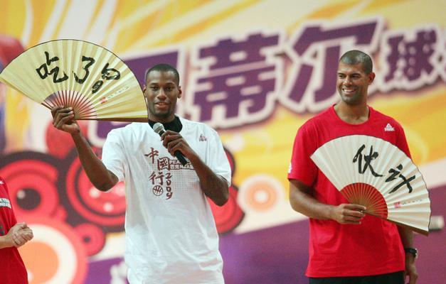 NBA球星武汉捐款排行榜（揭秘NBA球员对武汉的慷慨捐助，见证爱心巨星的力量）