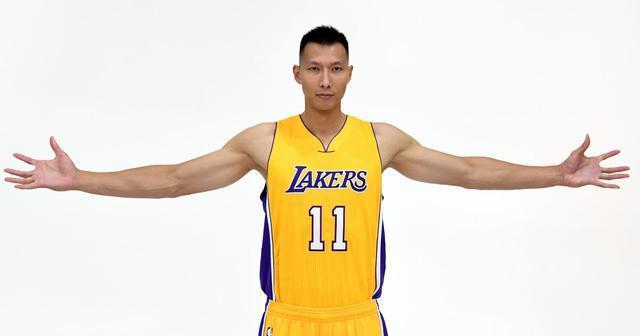 NBA历史球员资产排行榜（揭秘NBA历史球员们巨额财富，背后的辛酸与荣耀）