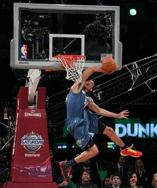 NBA明星身体素质排行榜（探索NBA顶尖球员的身体天赋，谁是最强之王？）