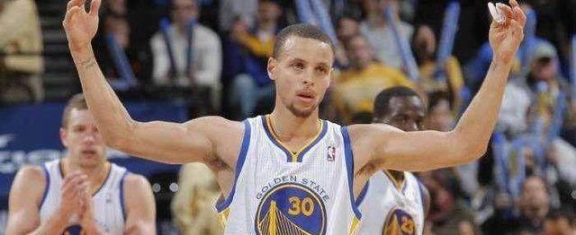 NBA现役十大神射手排行榜（探索最精准的球员命中率统计，挖掘现役NBA球星的投篮绝技）