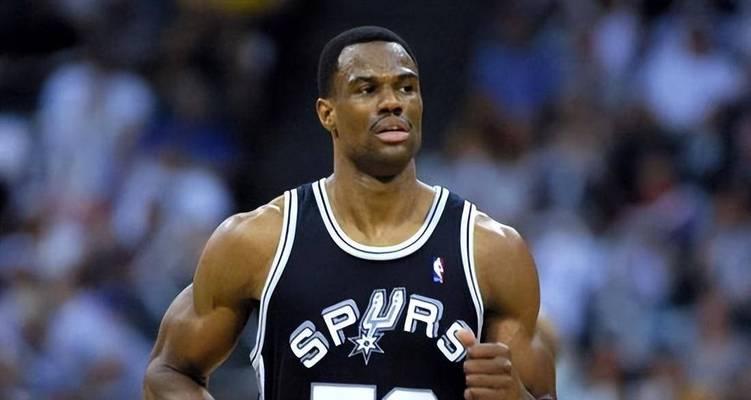 NBA历史上三分最厉害的中锋排行榜（探秘超准中锋，他们的三分火力无人能挡）