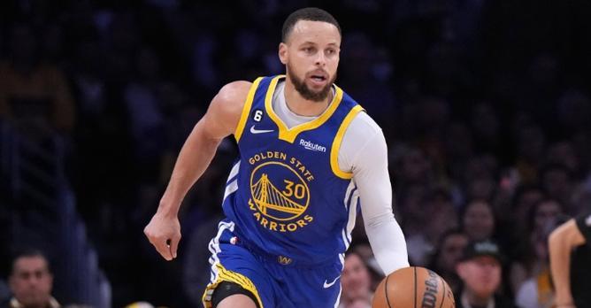 2018年NBA球员排行榜前十一览（探寻当年最耀眼的篮球巨星阵容）