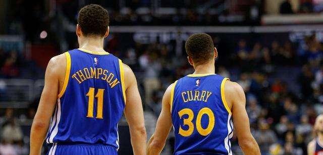NBA本赛季三分球排行榜揭晓，尽享射手的华丽风采（挑战极限！NBA全明星级射手们谁能位列榜首？）