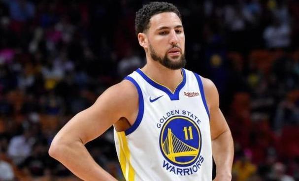 2019-2020赛季NBA三分球排行榜（准确命中三分的高手，他们的得分带给球队无限可能）