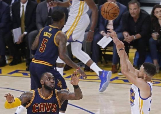 NBA现役球员生涯总得分排行榜（领衔群雄，谁将成为下一个得分之王？）