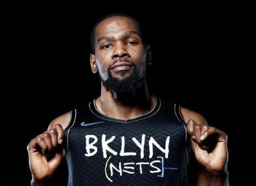NBA历史得分排行榜前20（揭秘20位最伟大的得分手，他们创造了篮球历史的传奇故事）