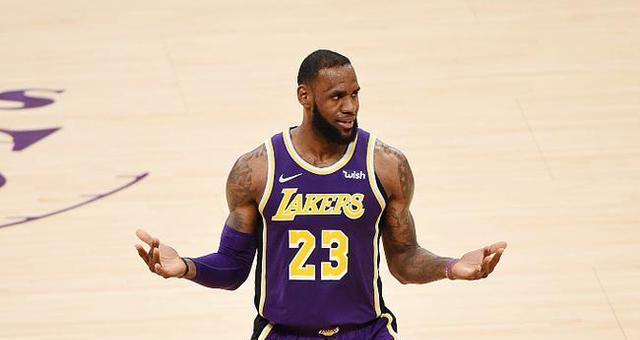 NBA体育明星富豪排行榜（揭秘NBA顶级球员们的金钱帝国，谁拥有最高的净资产？）