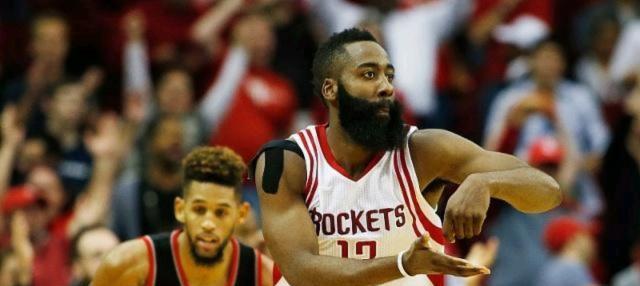 NBA得分王排行榜2008（追溯历年得分王，回顾科比荣耀时刻，探索他在2008赛季的绝佳表现）
