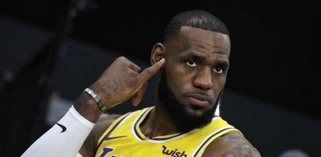 詹姆斯在NBA中的出场次数排行榜（揭秘詹姆斯纪录之王的背后故事）