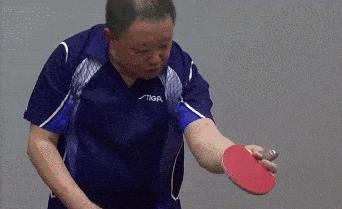 乒乓球出界再接，挑战你的极限！（乒乓球界的新挑战，再接出界球的终极技巧！）