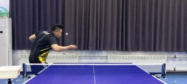 小孩乒乓球发球站位的重要性（提高乒乓球技巧，从正确的发球站位开始）