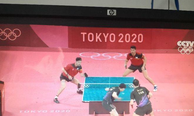 乒乓球（发球绝技及应对策略）