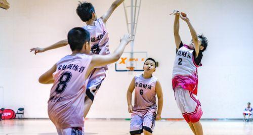 提升U12篮球比赛防守能力的训练方法（打造坚不可摧的篮球防守墙壁，向胜利迈进！）