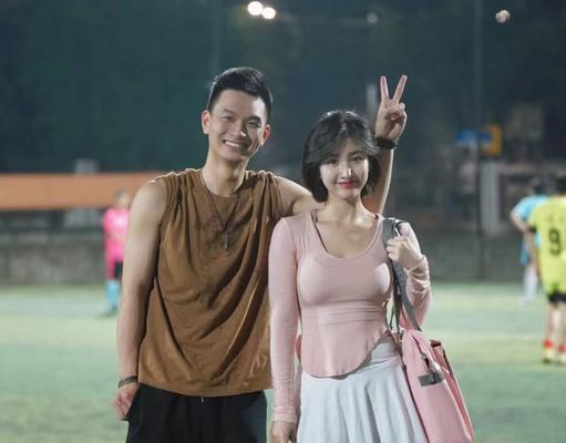 篮球场上女生的防守技巧（打造坚实的篮球防守体系，让女生成为篮球场上的防守专家）