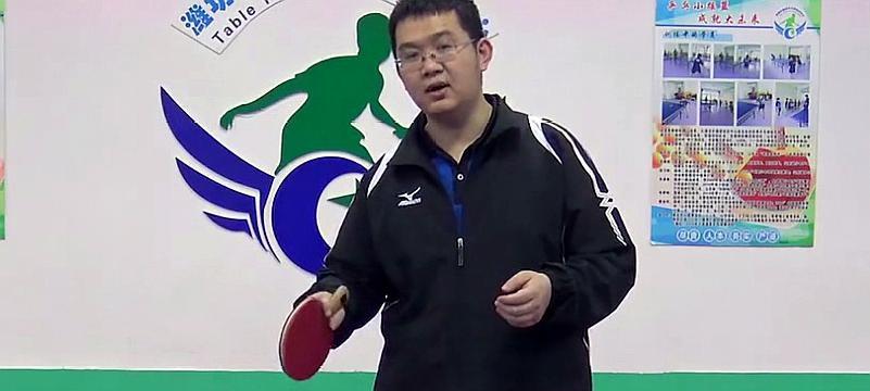 乒乓球直拍训练技巧教学（提高技术水平，掌握直拍技巧）