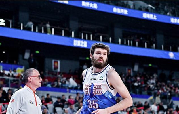 篮球防守策略全解析（打造完美防守，夺取胜利关键五个位置！）